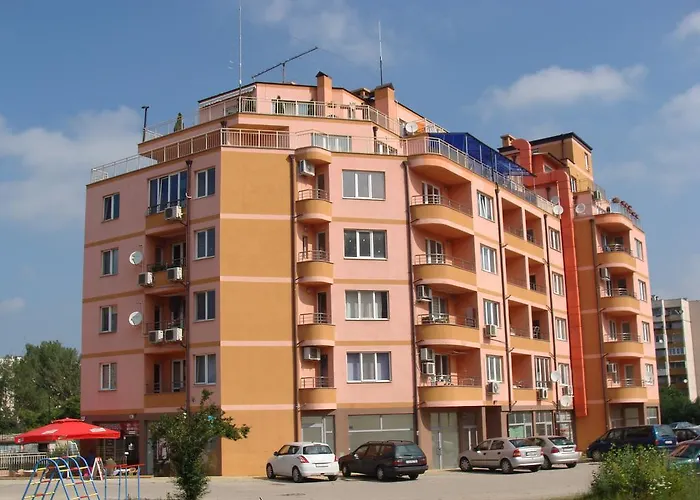 Apartments Georgos