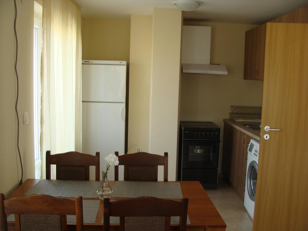 Apartment Georgos