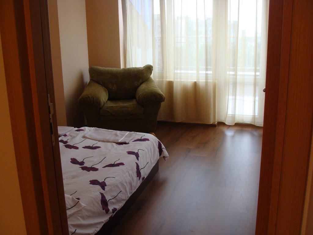 Georgos Apartment
