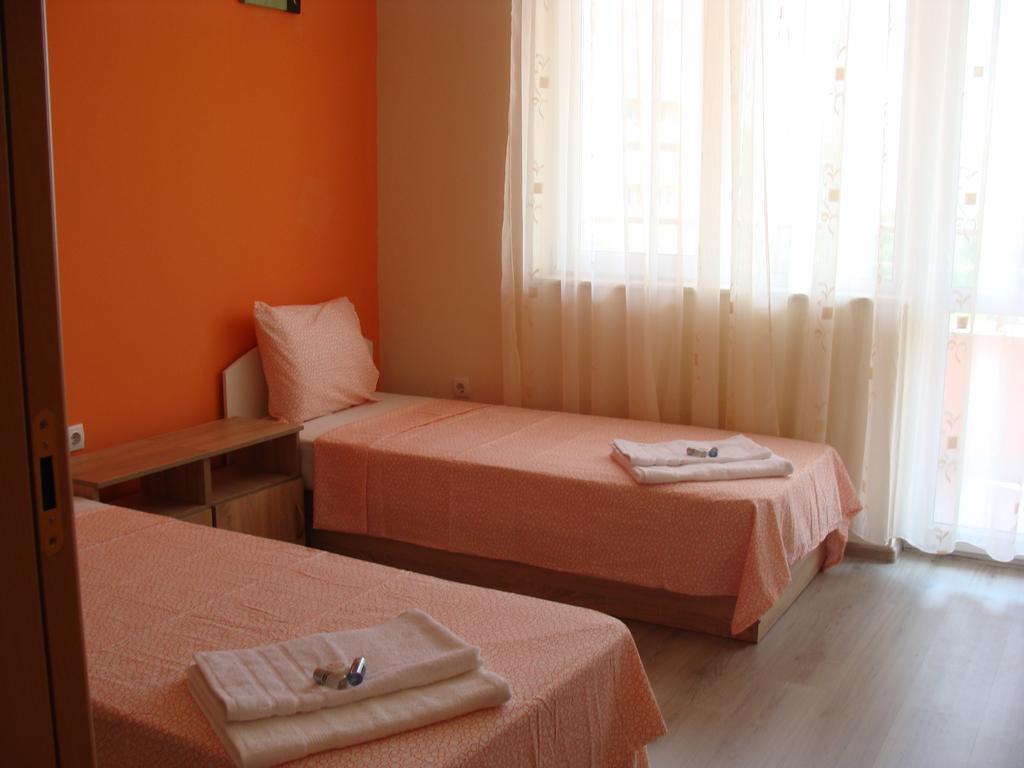 Apartment Georgos