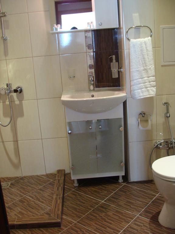 Georgos Apartemen *