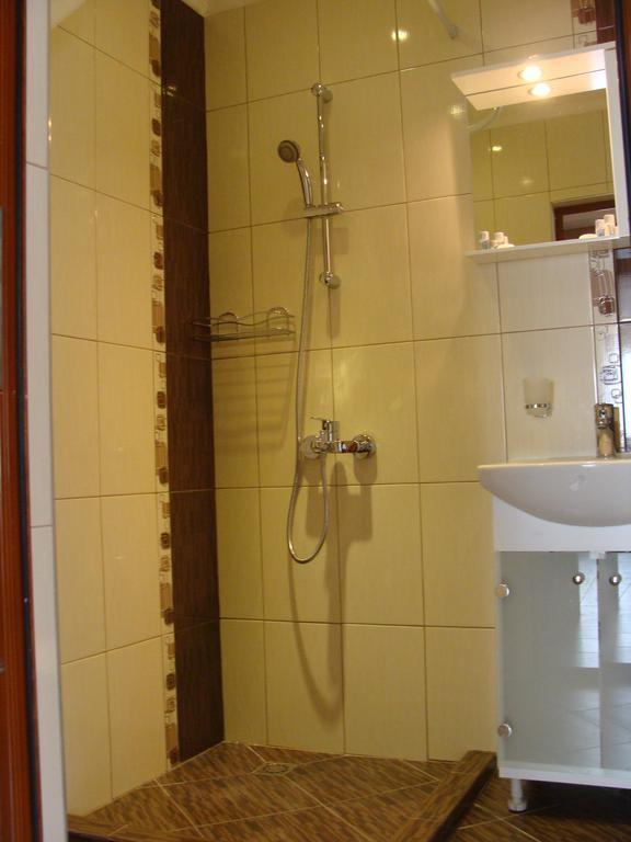 Georgos Apartemen *